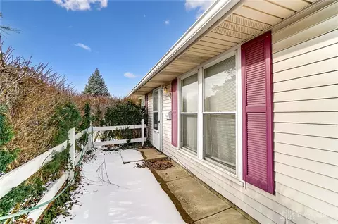 6 E Auburn Ave, Springfield, OH 45506 photo 5