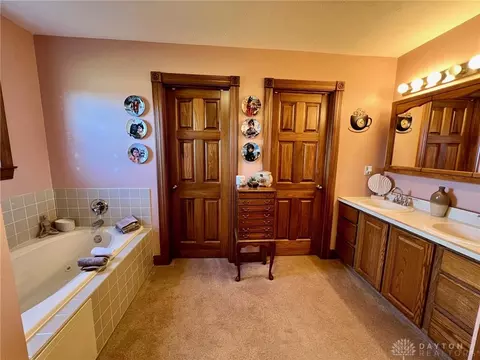 815 W Eva Cir, Springfield, OH 45504 photo 22