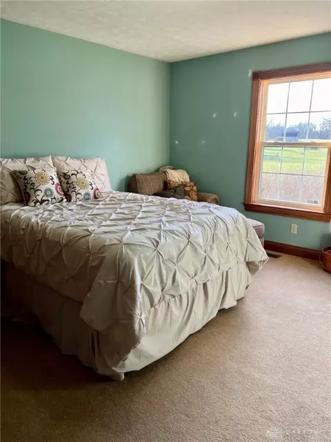 815 W Eva Cir, Springfield, OH 45504 photo 26