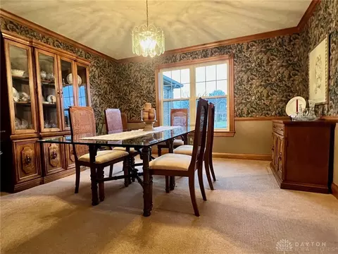 815 W Eva Cir, Springfield, OH 45504 photo 19