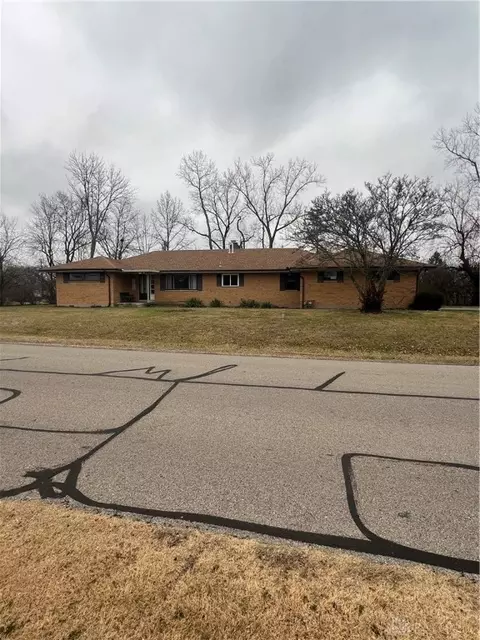 7233 Yorkshire Dr, Dayton, OH 45414