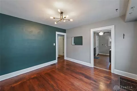 310 Corwin Ave, Hamilton, OH 45015 photo 9