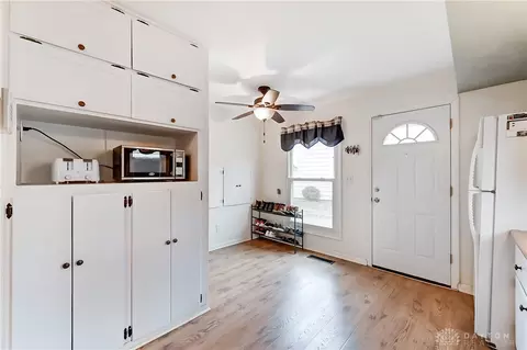 1013 Tabor Ave, Kettering, OH 45420 photo 4