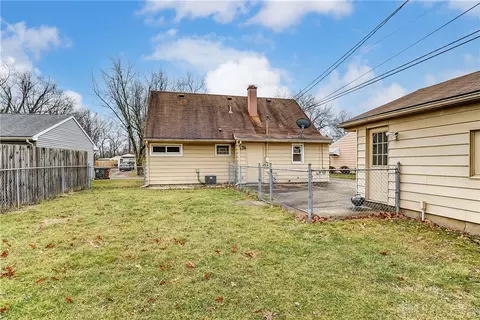 1013 Tabor Ave, Kettering, OH 45420 photo 9
