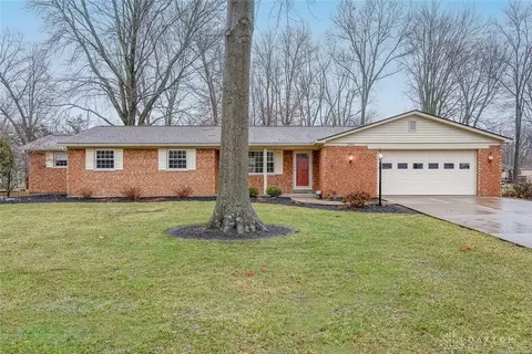 5894 Milburne Dr, Milford, OH 45150