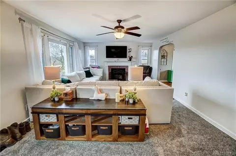 Living - 3435 Troy Rd, Springfield, OH 45504 photo 1 of 8