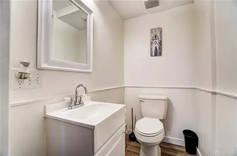 Bath - 3435 Troy Rd, Springfield, OH 45504 photo 1 of 3
