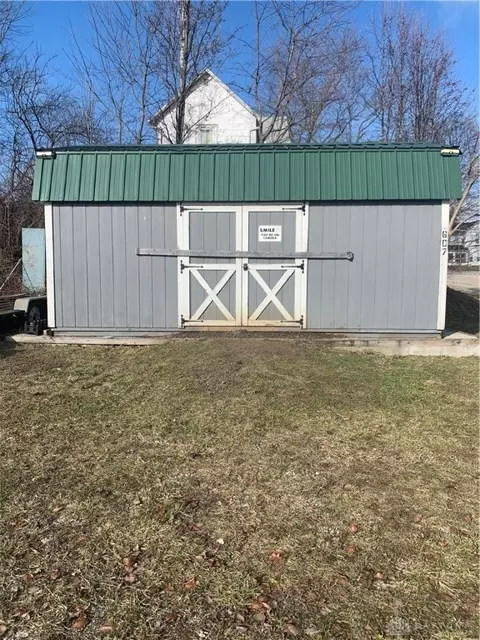 605 S Hubert Ave, Springfield, OH 45505 photo 8
