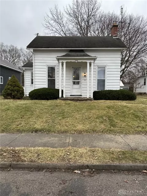226 Gordon St, Piqua, OH 45356