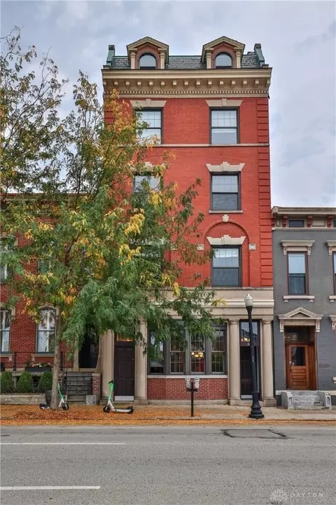 221 W 9th St #5, Cincinnati, OH 45202