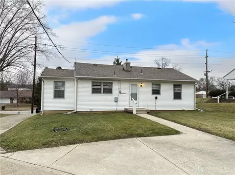 528 E 4th St, Franklin, OH 45005 photo 2