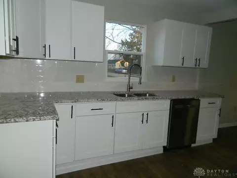 834 Catherine St, Springfield, OH 45505 photo 7