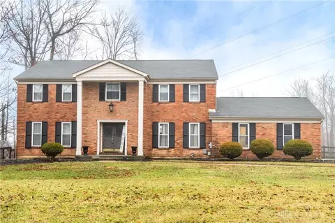 7150 Willowood Dr, West Chester, OH 45241