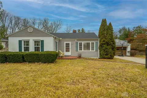 699 Shrine Rd, Springfield, OH 45504