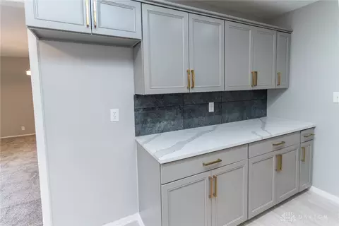 2230 S Patterson Blvd #21, Kettering, OH 45409 photo 9