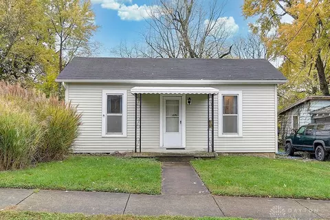 557 Cottage Grove Ave, Xenia, OH 45385