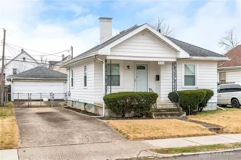 2152 Bickmore Ave, Dayton, OH 45404