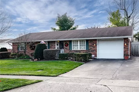 5840 Corlett Ct, Dayton, OH 45424