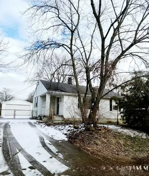 2050 John St, Hamilton, OH 45011