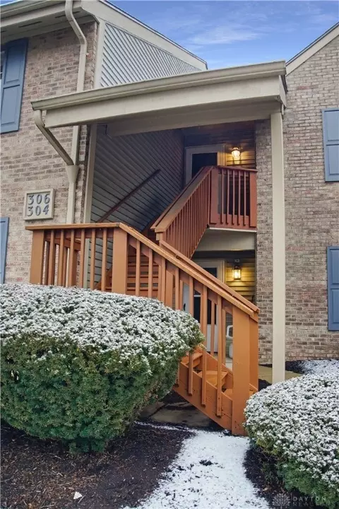 306 Waterfront Pl, Centerville, OH 45458