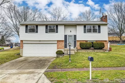4801 Whitewood Ct, Dayton, OH 45424