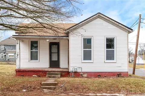 1203 Edison St, Dayton, OH 45417