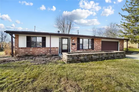 1010 Brian Ct, Englewood, OH 45322