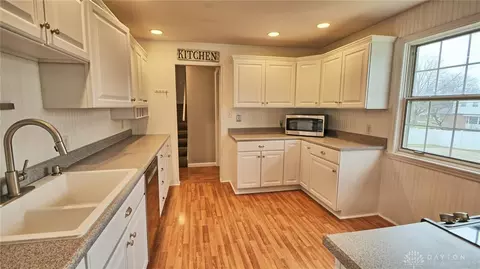 532 Judith Dr, Kettering, OH 45429 photo 17