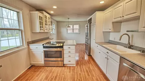 532 Judith Dr, Kettering, OH 45429 photo 18