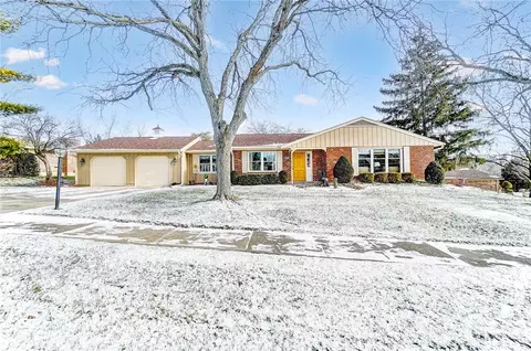 443 Birdsong Dr, Vandalia, OH 45377