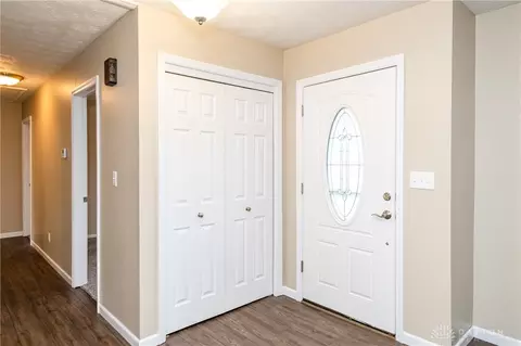 423 E Robinwood St, Sidney, OH 45365 photo 5
