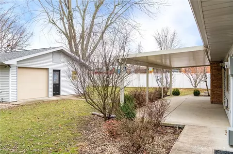 423 E Robinwood St, Sidney, OH 45365 photo 40