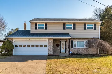 7273 Beth Ct, Carlisle, OH 45005