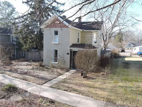 206 E Main St, Spring Valley, OH 45370 photo 3