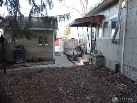 206 E Main St, Spring Valley, OH 45370 photo 22
