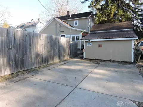 206 E Main St, Spring Valley, OH 45370 photo 7