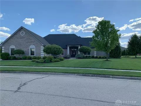 782 Kimmel Trl, Brookville, OH 45309