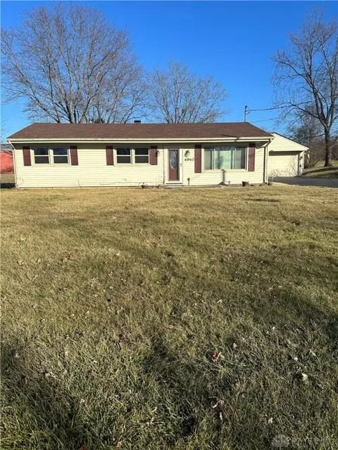 4940 Moreland Dr, Franklin, OH 45005