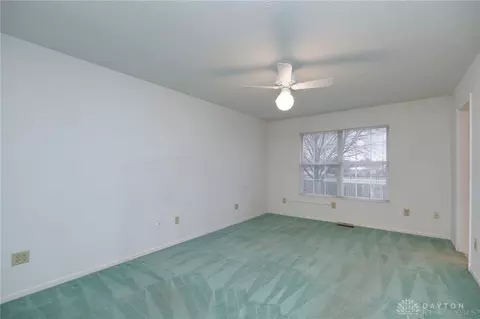 1574 Glenn Abbey Dr, Kettering, OH 45420 photo 20