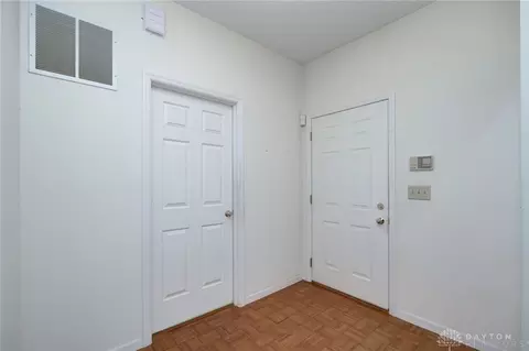 1574 Glenn Abbey Dr, Kettering, OH 45420 photo 6