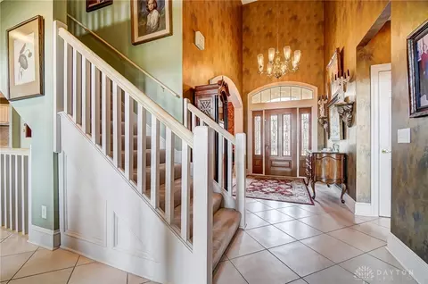 253 Rue Marseille, Kettering, OH 45429 photo 11