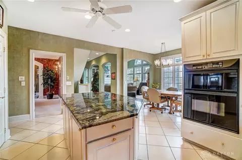 253 Rue Marseille, Kettering, OH 45429 photo 22