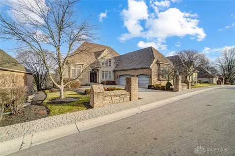 253 Rue Marseille, Kettering, OH 45429 photo 8