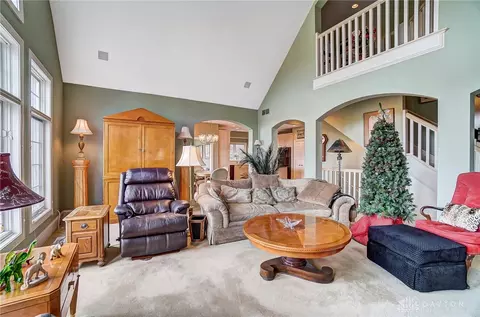 253 Rue Marseille, Kettering, OH 45429 photo 17