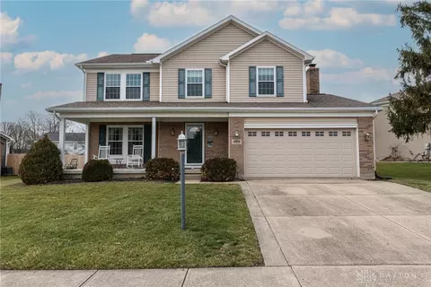 909 Greenway Ct, Miamisburg, OH 45342