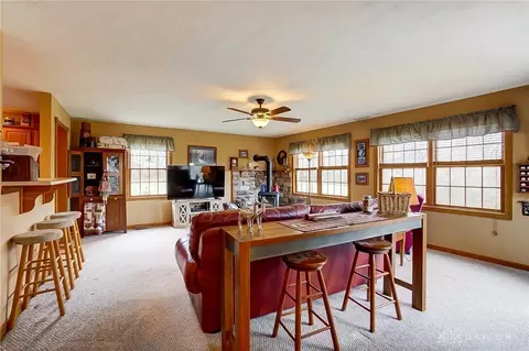 1068 N Tecumseh Rd, Springfield, OH 45504 photo 10