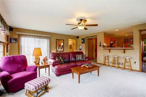 1068 N Tecumseh Rd, Springfield, OH 45504 photo 12