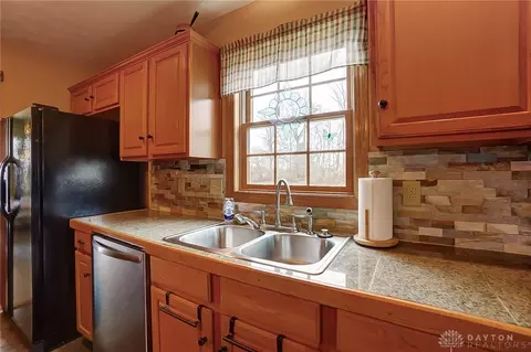 1068 N Tecumseh Rd, Springfield, OH 45504 photo 19