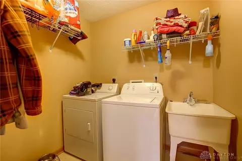 1068 N Tecumseh Rd, Springfield, OH 45504 photo 32