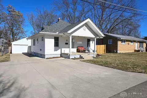 31 Yale Ave, New Lebanon, OH 45345